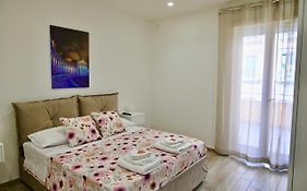 Naples Home 11